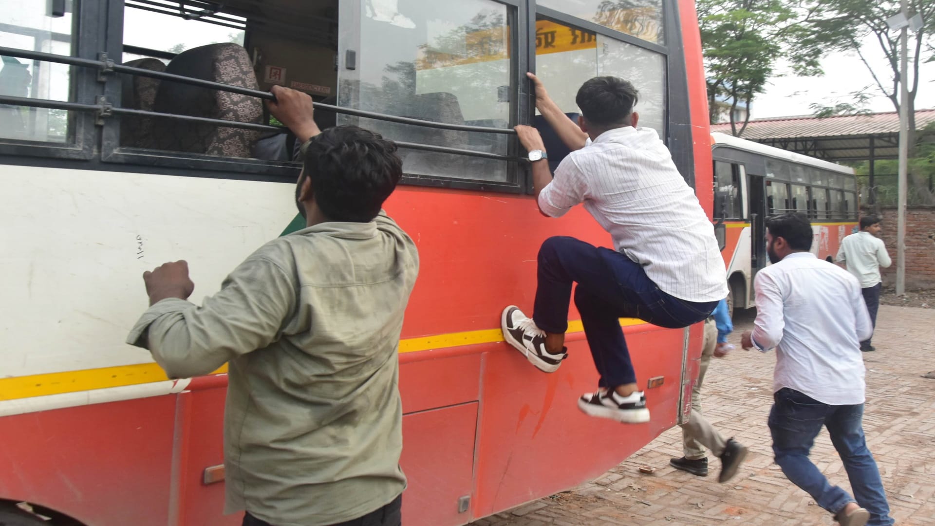TET Exam: Surge of examinees in trains and buses; candidates climbed into coaches through windows.