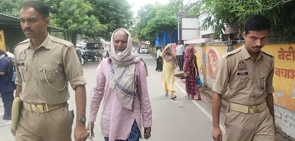 Love Story Ends in Tragedy as Husband Is Killed Before Wife's Eyes