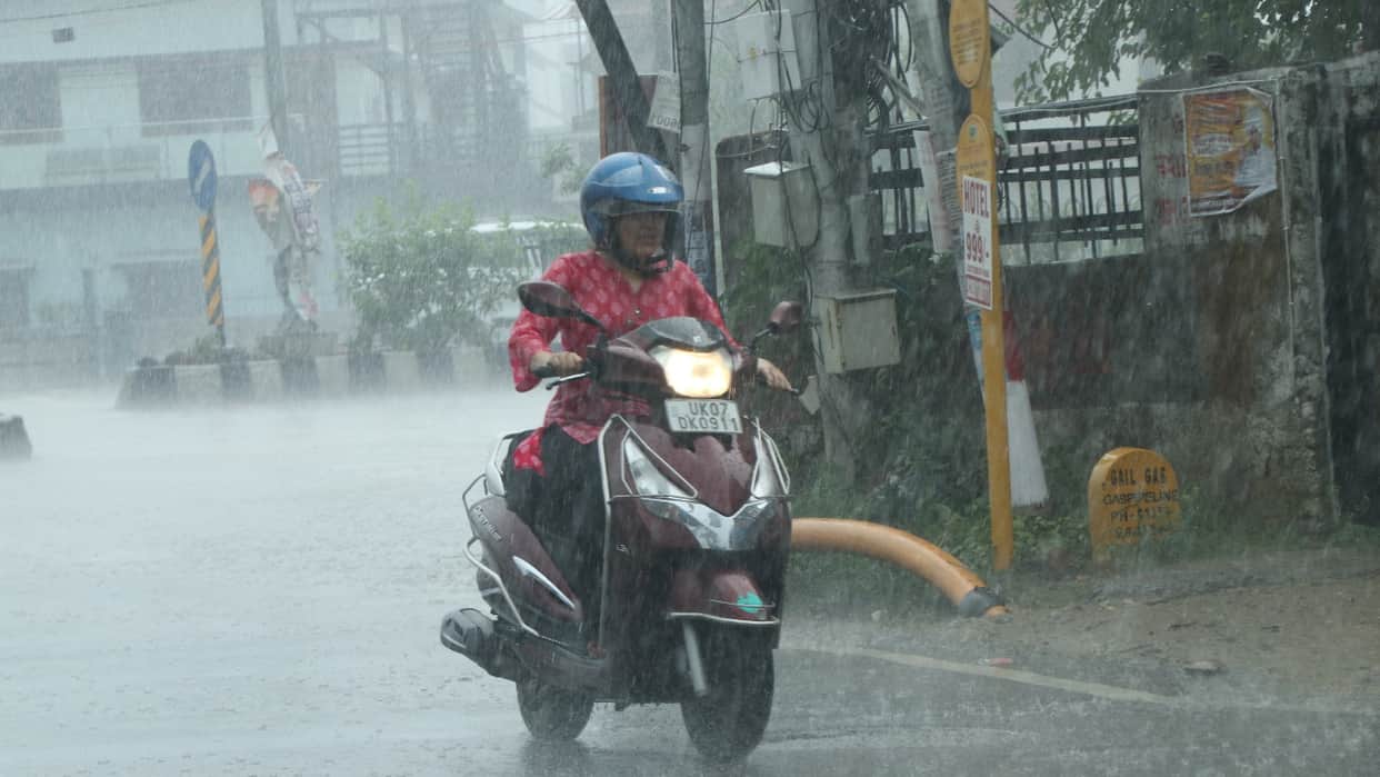 Uttarakhand Weather News Heavy rain warning in hilly areas across the state