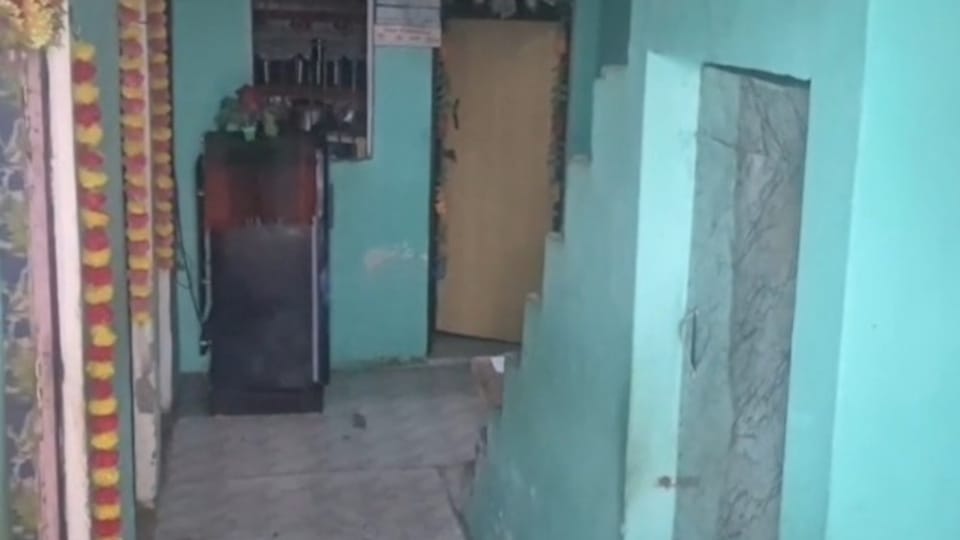 Husband murder in Agra Ruby remained silent in jail and refused to eat even her daughters declined to meet her