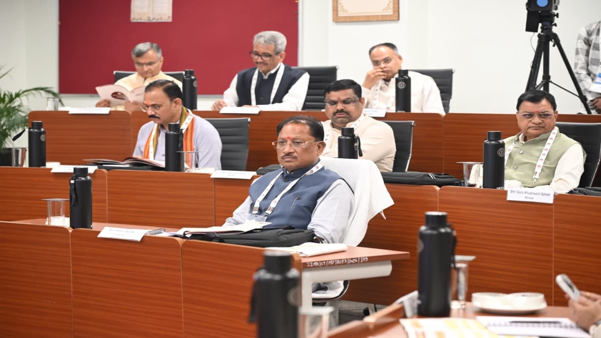 चिंतन शिविर में शिरकत करते सीएम साय