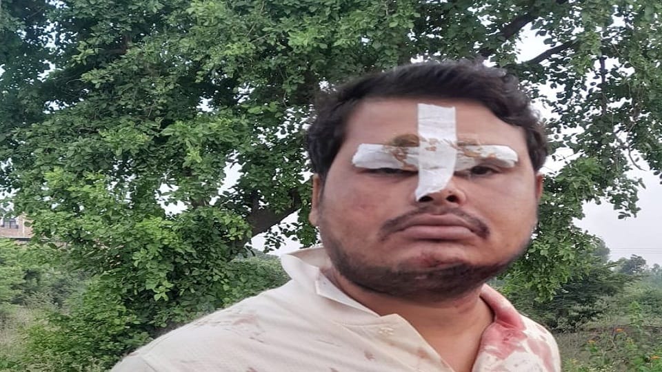 Fearless Army man son Wife Takes on Three Armed Robbers Bare-Handed Saves Family in Daring Showdown