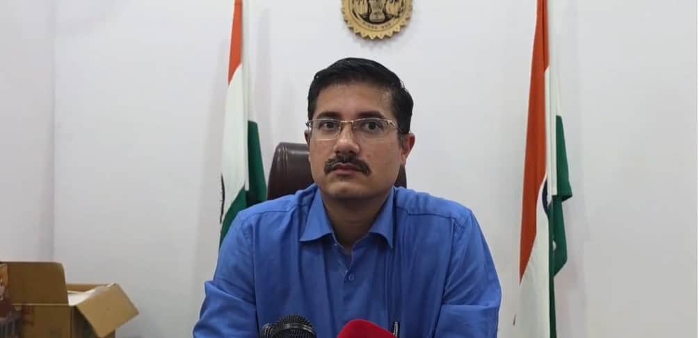 Collector speaks on Mamleshwar Temple donation dispute: Counting takes place amidst videography.