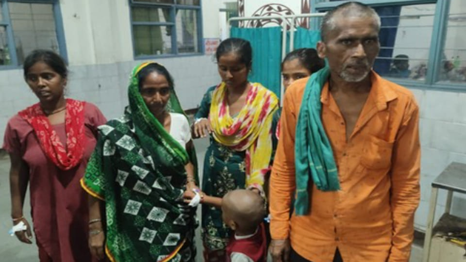 Farrukhabad: Six members of a family fall ill after eating vegetable dish containing a lizard