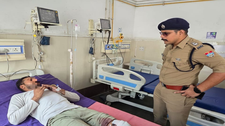 Encounter between cow smuggler and police in udham singh nagar