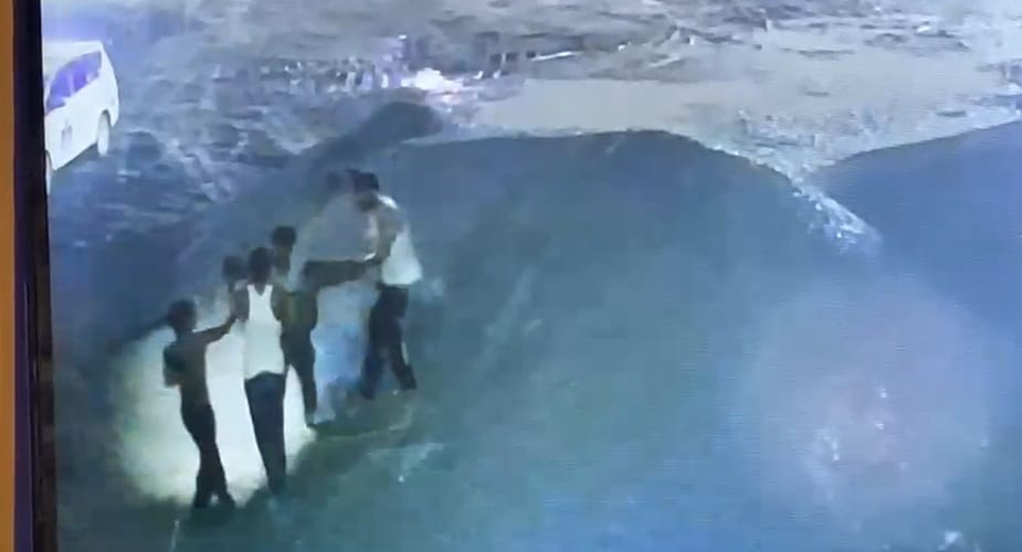 Minor boy crushed to death while unloading gravel from dumper in Gurugram