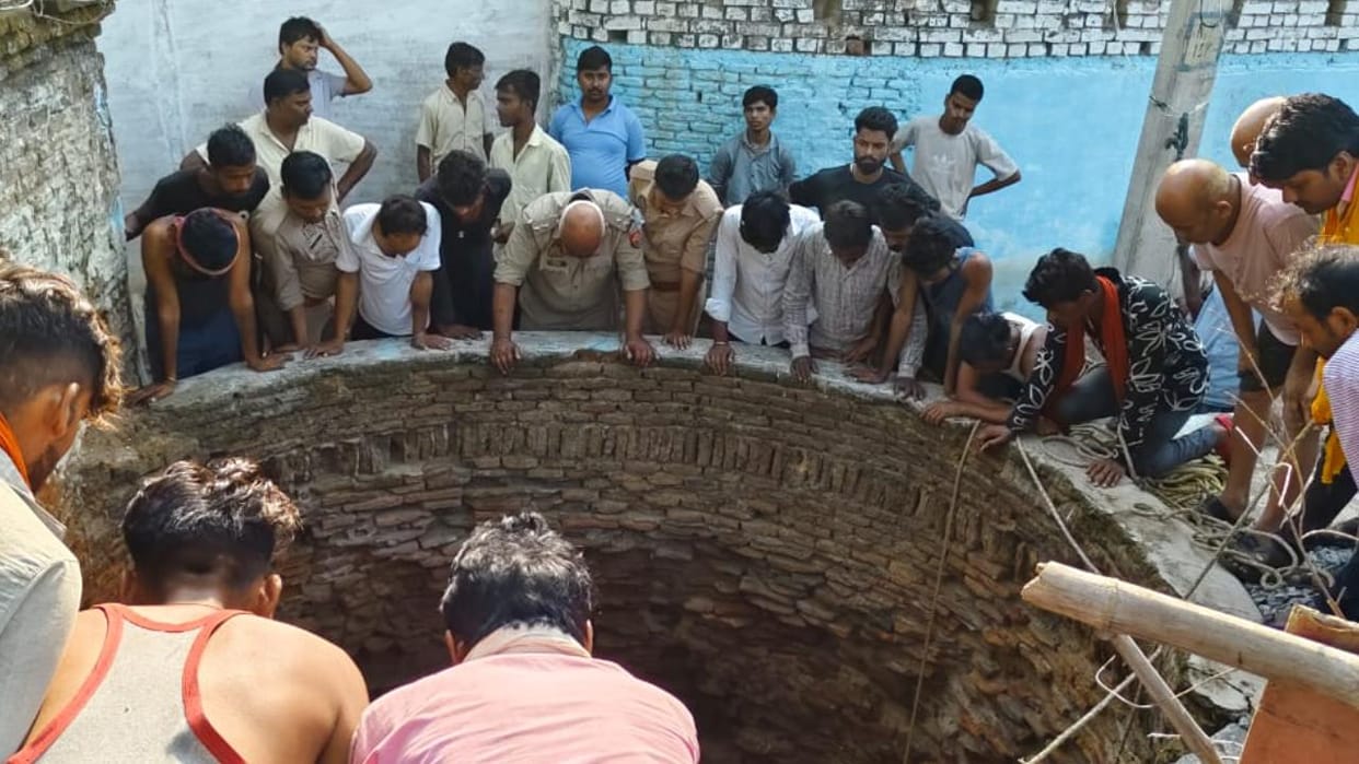 Jhansi: Villager's body found in a well; incident reported from Dhurbai village in Todi Fatehpur