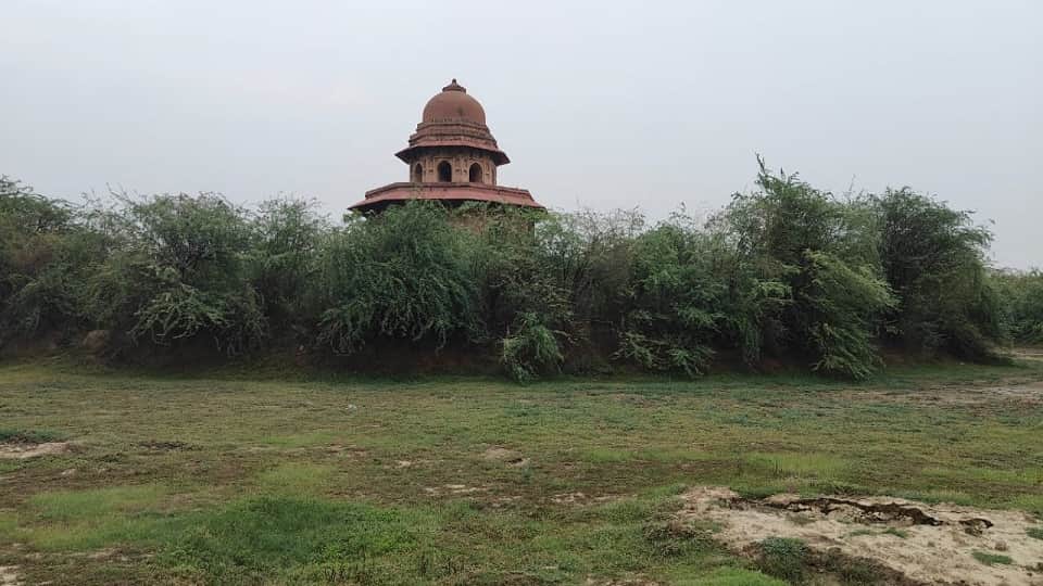 Budhiya Ka Taal Monument has not been renovated after spending more than 60 lakh rupees
