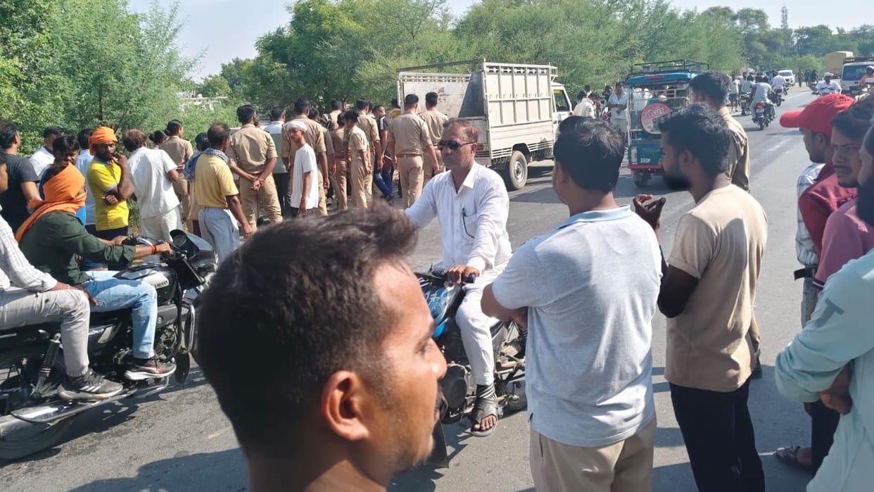Jaunpur News Woman body found wrapped in black plastic highway murder suspected CCTV footage being examined