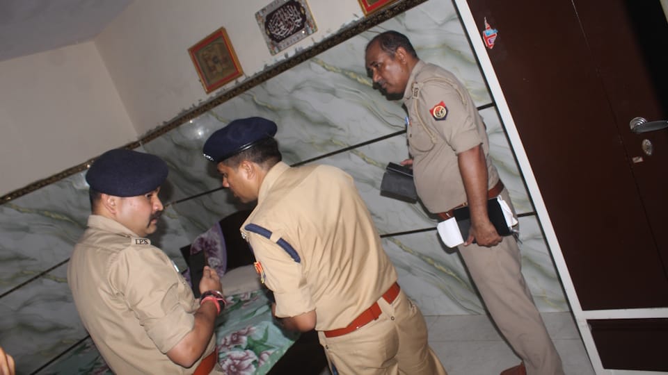 Sister shot dead in Meerut over refusal to marry and suspicion of a love affair