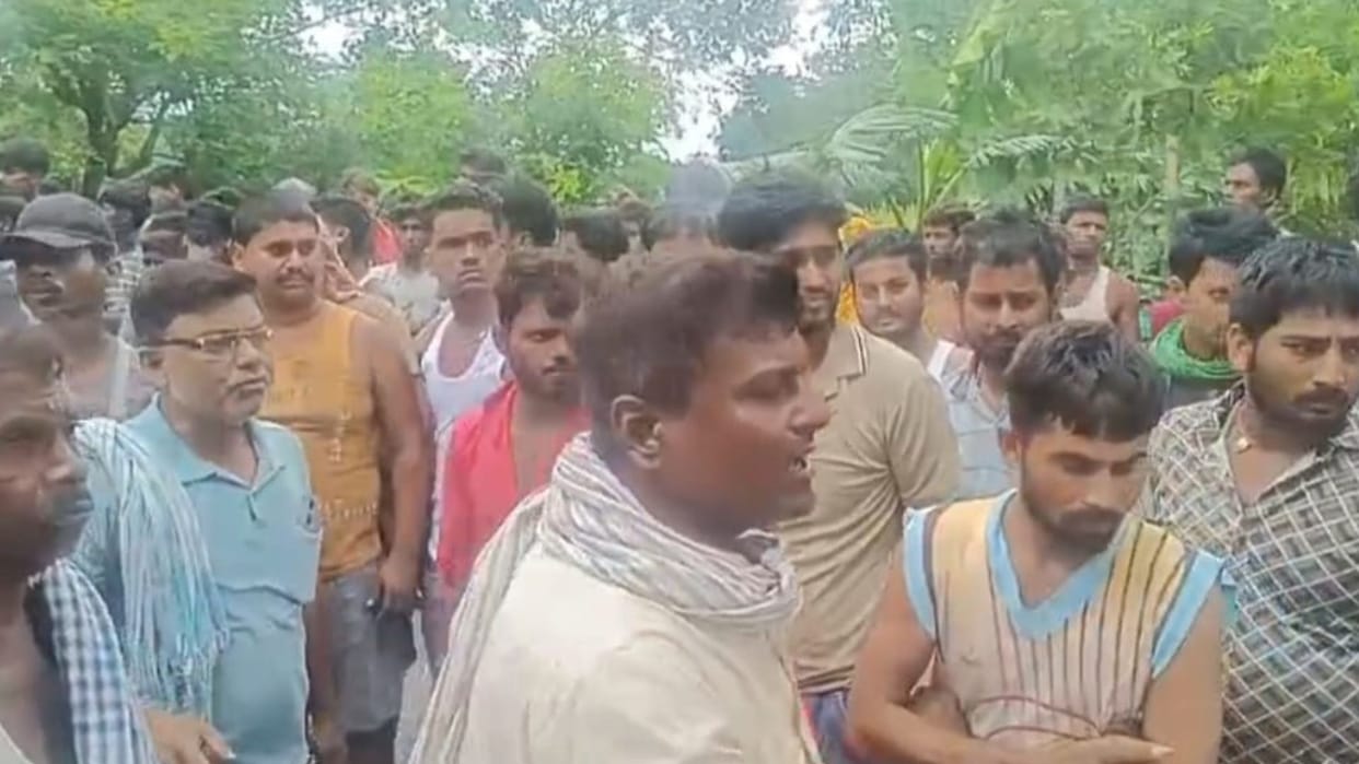 Bihar Speeding Truck Crushes Young Woman to Death on NH-57 Angry Villagers Block Highway