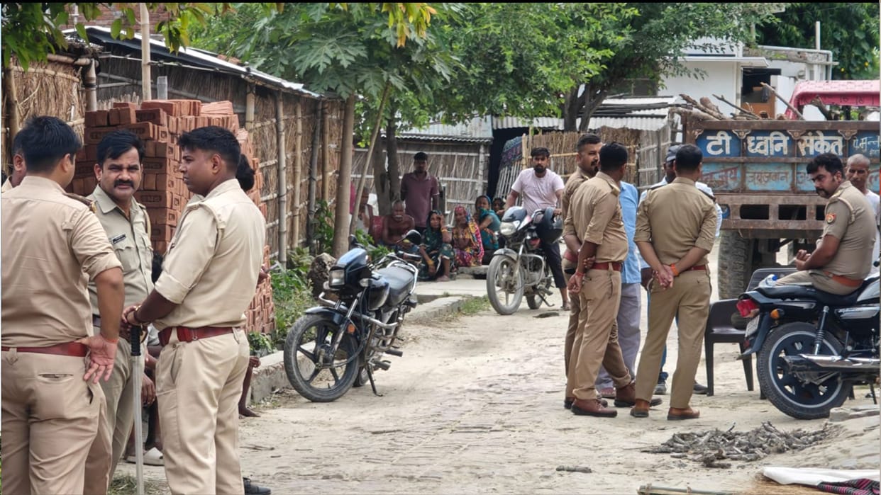 Suspicious death of young woman in Kushinagar; brother taken into police custody – Uproar