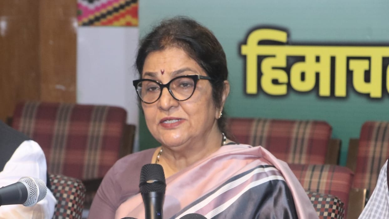 Rajni Patil said, "The Revenue Minister did not turn up; we wanted to facilitate a settlement involving Nigam
