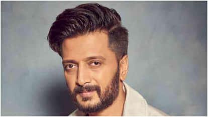 Riteish Deshmukh Viral Post Ask Paparazzi Number On Social Media Says I Need To Repay Favor