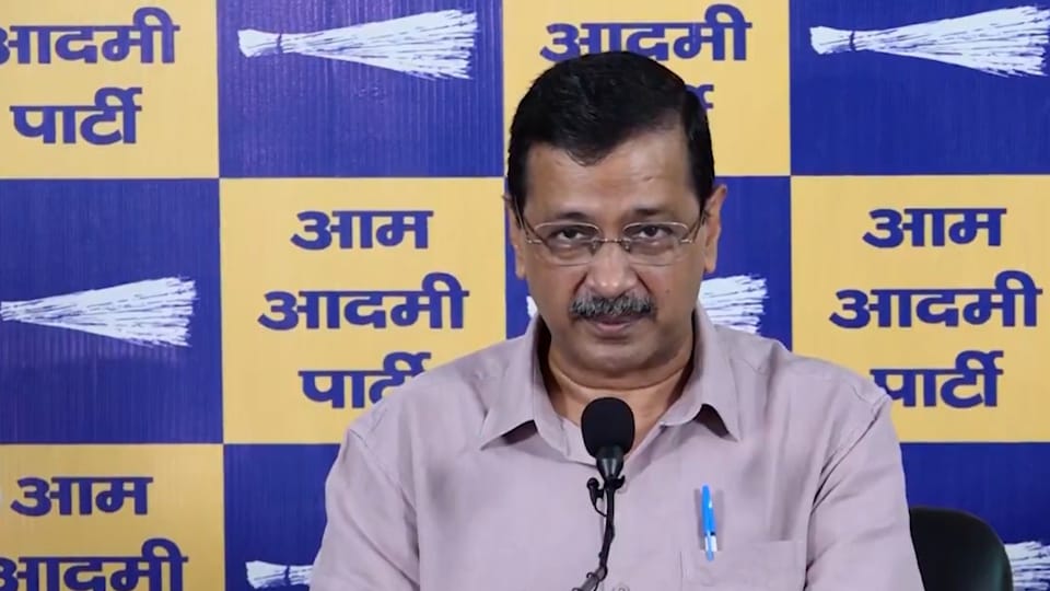 Arvind Kejriwal says Central Government remains adamant abuot E20 fuel