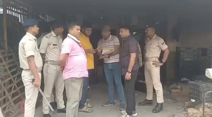 Bihar News: Fruit trader shot by criminals in broad daylight in Patna; condition critical; Bihar Police