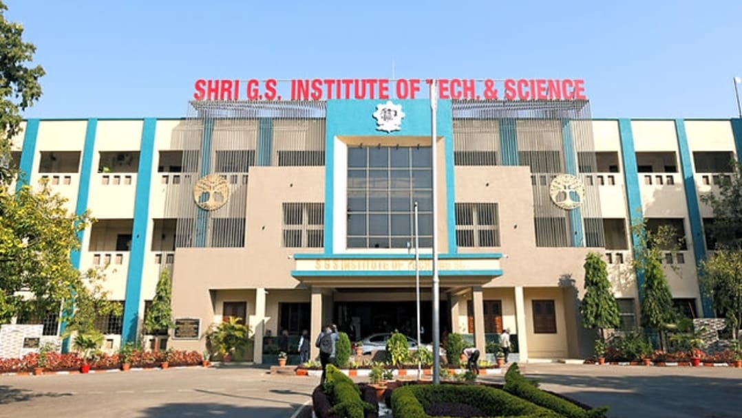 Indore News SGSITS Introduces BTech Civil Engineering In Hindi Medium Under NEP