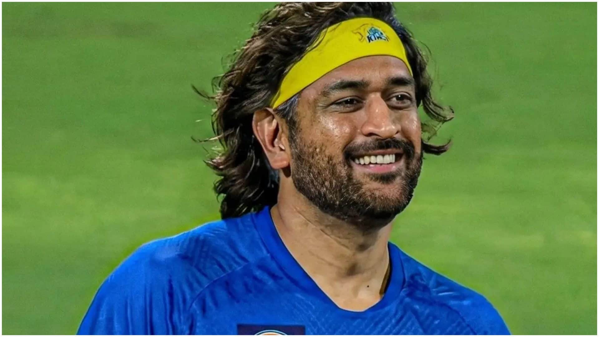 MS Dhoni Leadership Lessons Captain Cool Success Formula In Hindi