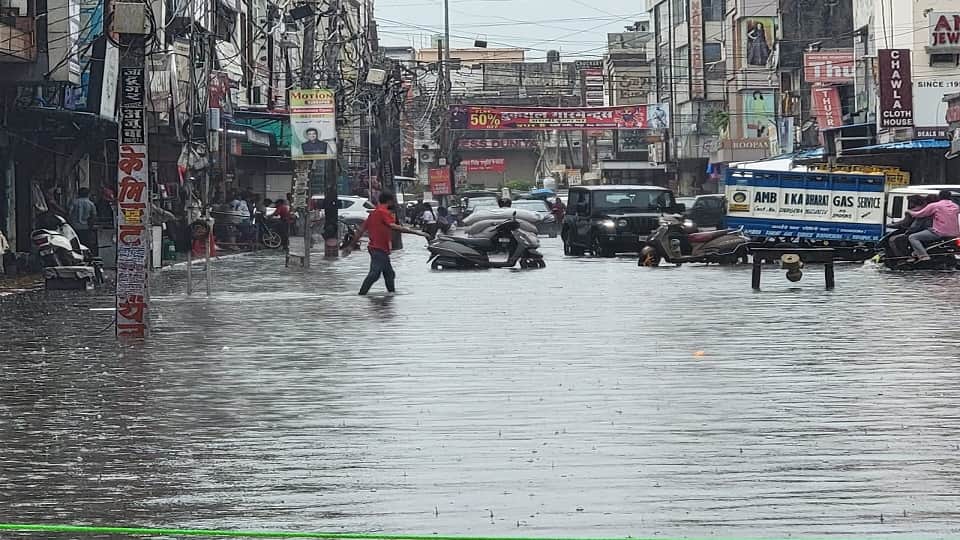Rudrapur Market submerged due to rain