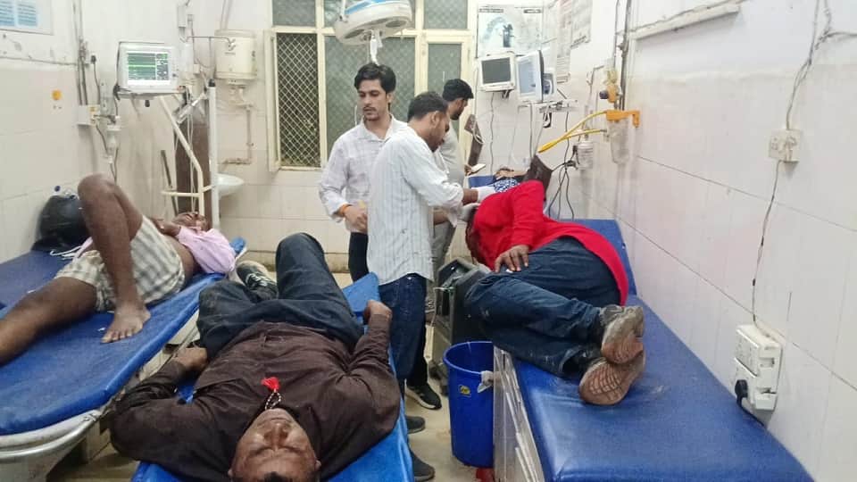 Bus carrying wedding guests meets with accident in Kasganj nine injured