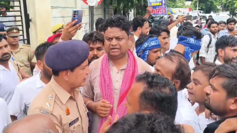 Meerut: Former Chairman Accused of Spreading Misleading Social Media Post, Complaint Filed