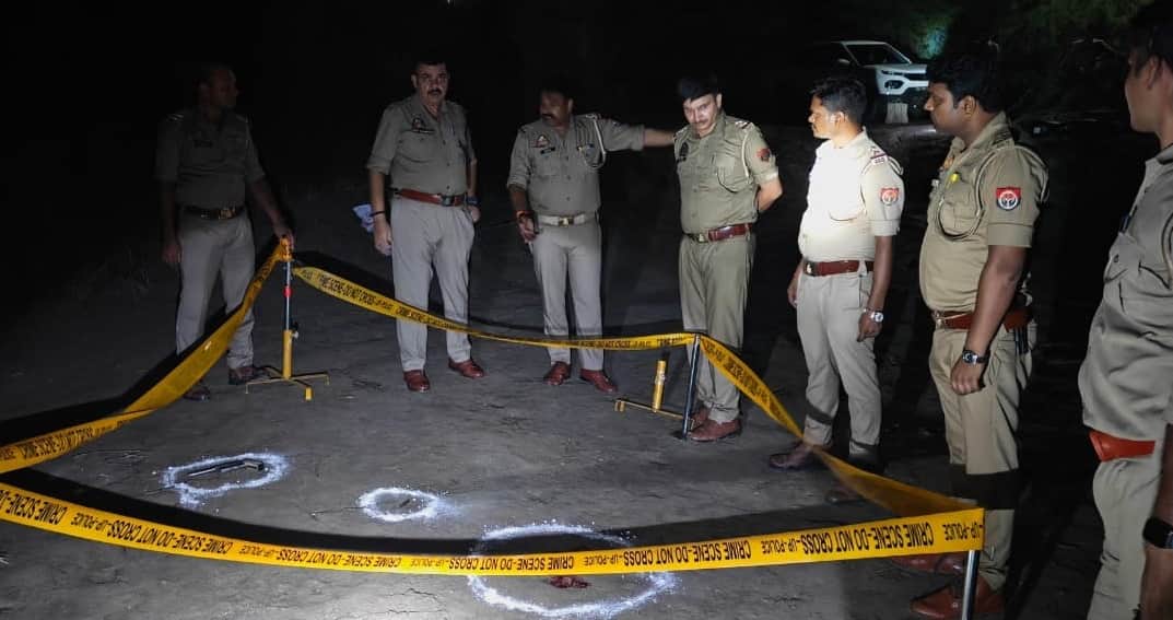 Fatehpur Notorious robber thief arrested in encounter left with a limp after being shot search for accomplice