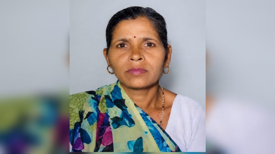 Woman dies in road accident while going to relieve herself another critically injured