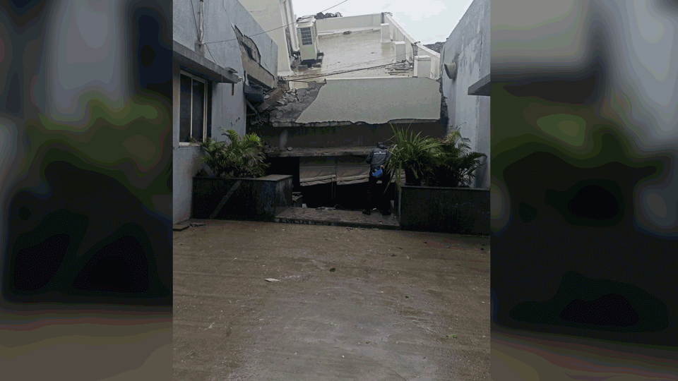Pune Building Collapse Updates Pimpri Chinchwad house mishap people trapped casualties rescue hindi news