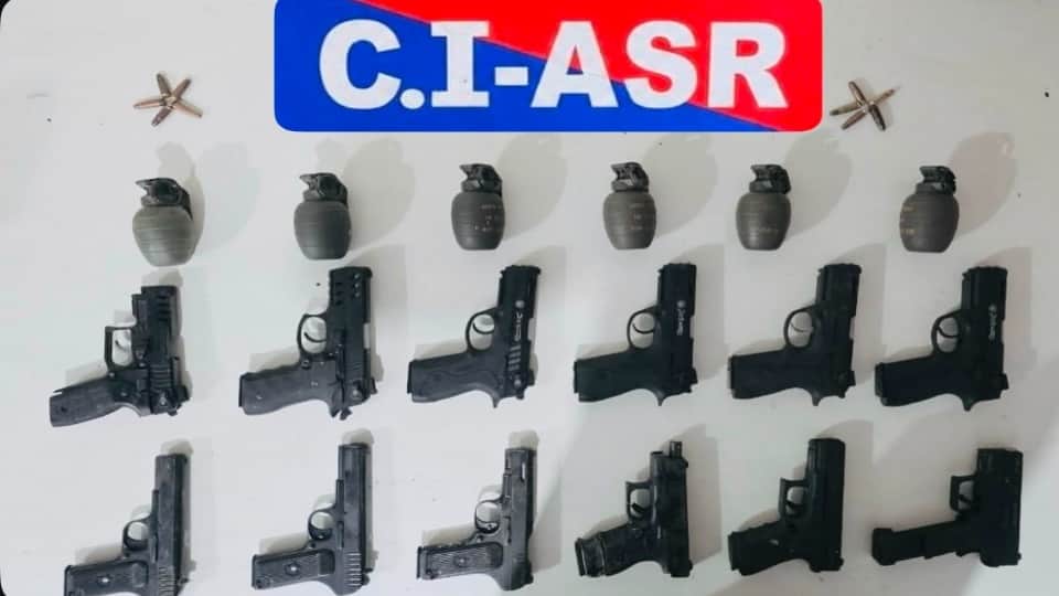 Major success for counter-intelligence Three arrested with six hand grenades 12 pistols major plot foiled