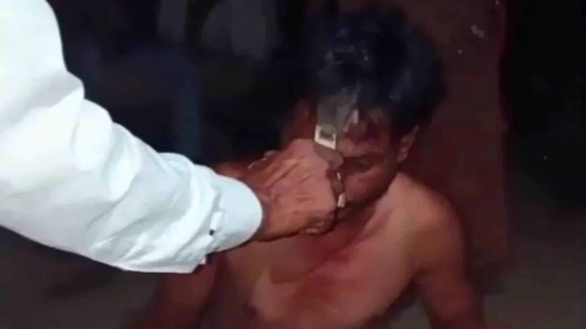 बूंदी में चोरी के शक में पूर्व सरपंच को ग्रामीणों ने पकड़ा