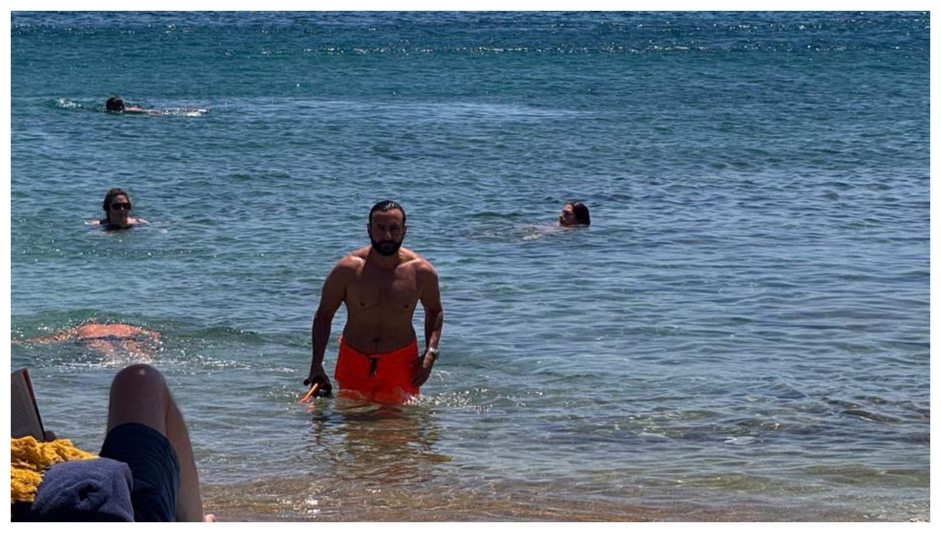 Kareena Kapoor clicks hot husband Saif Ali Khan walking out of the sea in his swimwear