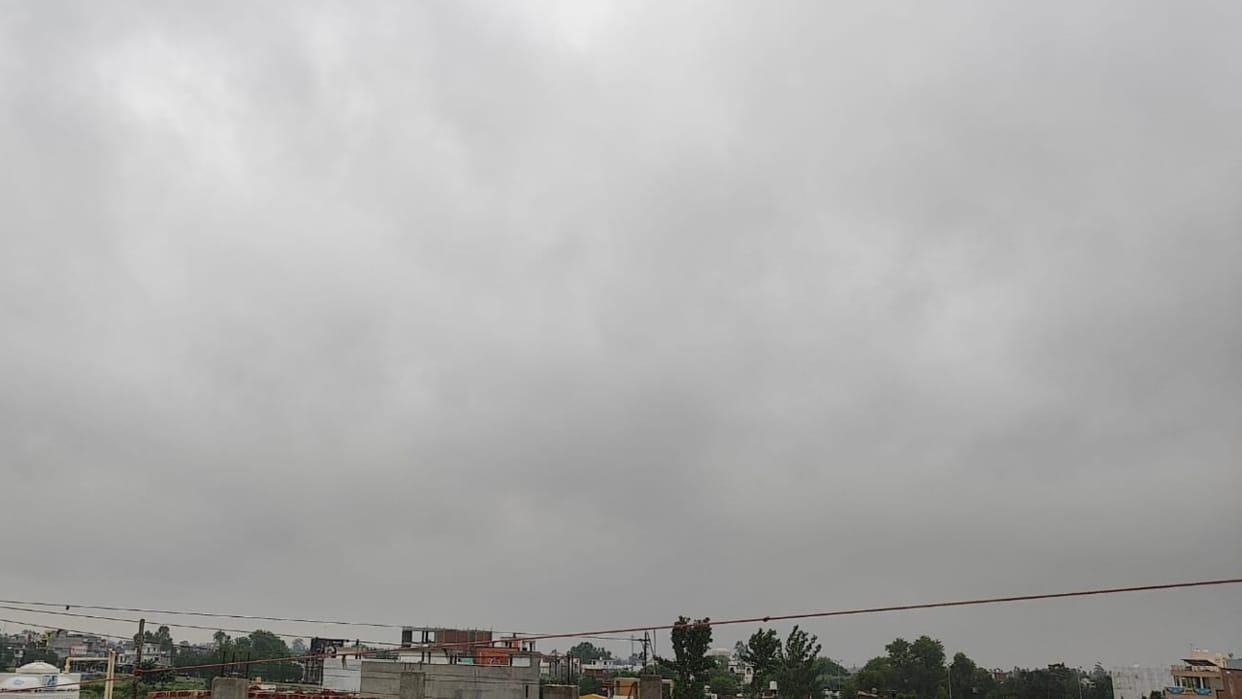 Bareilly Weather Heavy rain after midnight brings relief from humidity in Bareilly