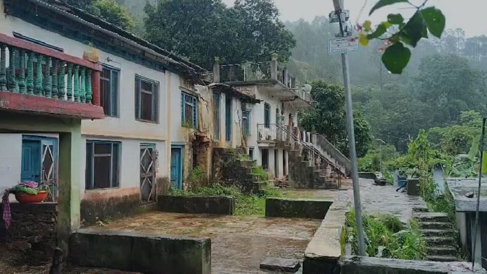 UK: पांच साल पहले जहां बजी थी शहनाई...आज वहीं है मातमी सन्नाटा, बलिदानी बलवंत के गांव की दर्दनाक तस्वीर
