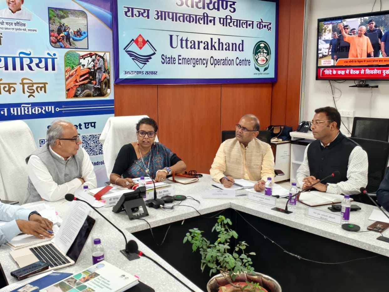 Uttarakhand weather Char Dham pilgrims will be halted at safe location of weather deteriorate
