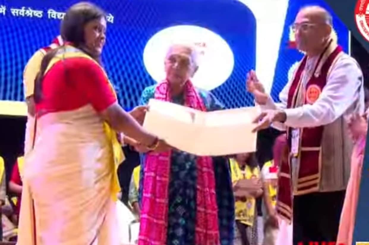 Governor asks parents to monitor children's activities in schools and colleges