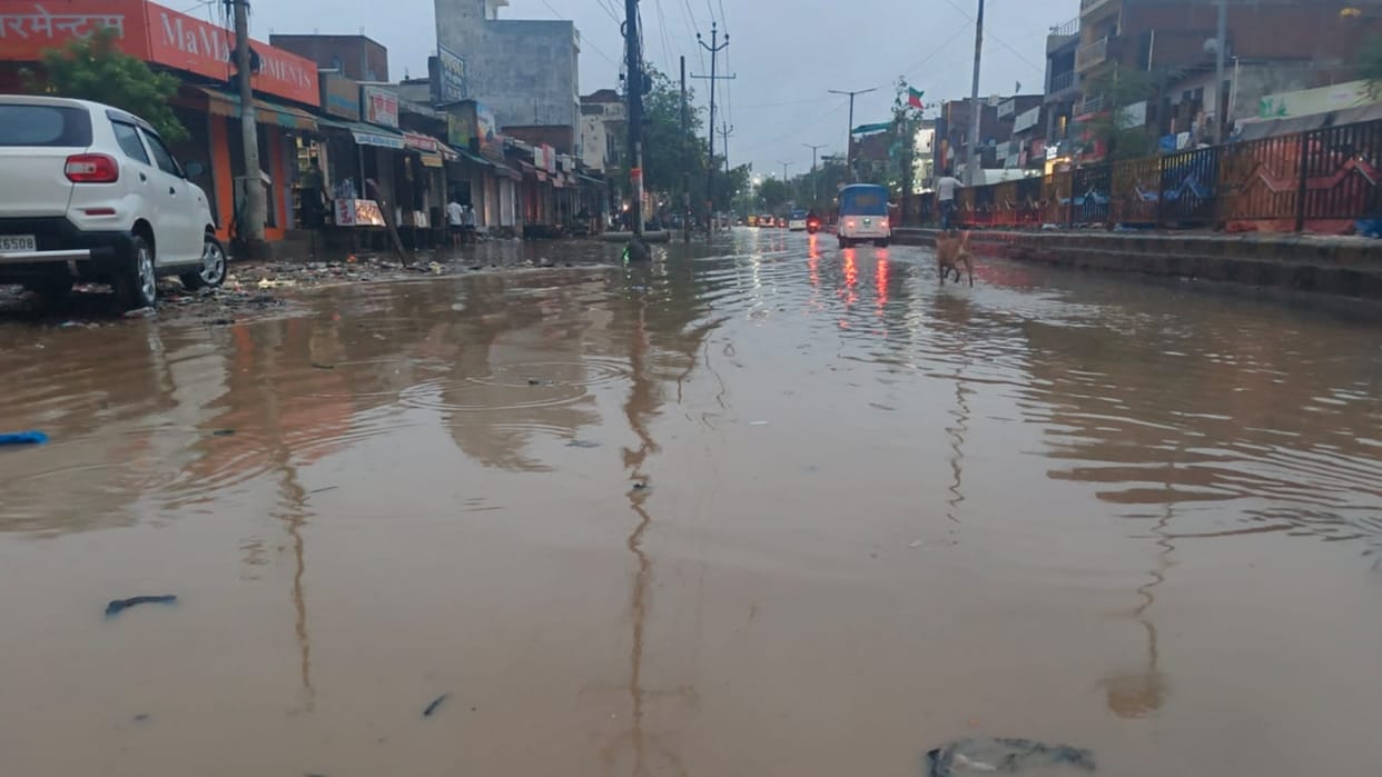 Agra Highway Turns Hazardous Amid Potholes Waterlogging and Broken Dividers