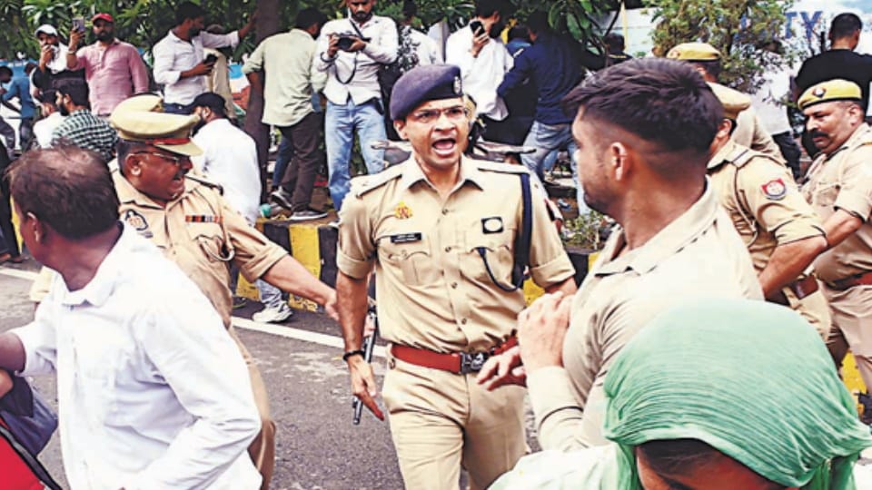Meerut Student Murder Case: Protest Turns Violent, SSP Accused of Slapping Detainee
