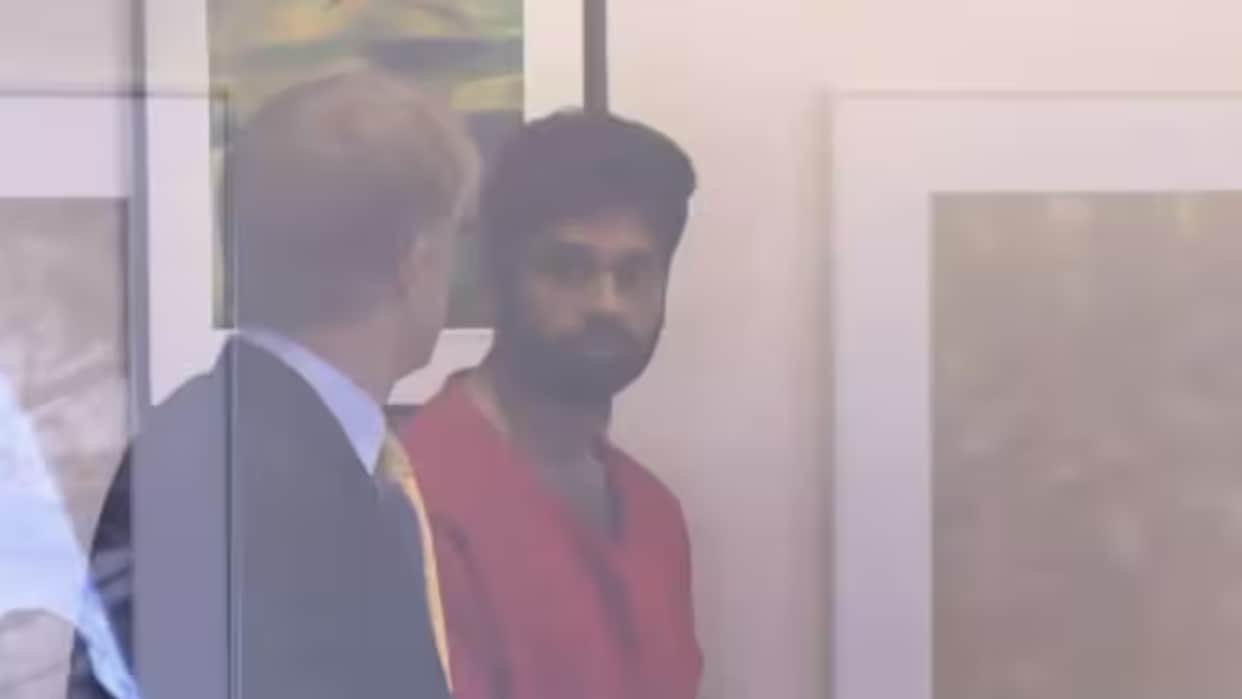 Indian techie kills wife in us send photos to lover in india