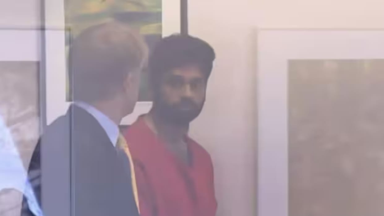 Indian techie kills wife in us send photos to lover in india