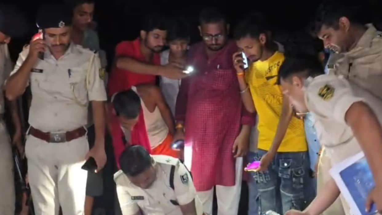 telecom Company Employee Shot Dead on Way Home Angry Villagers Block Highway