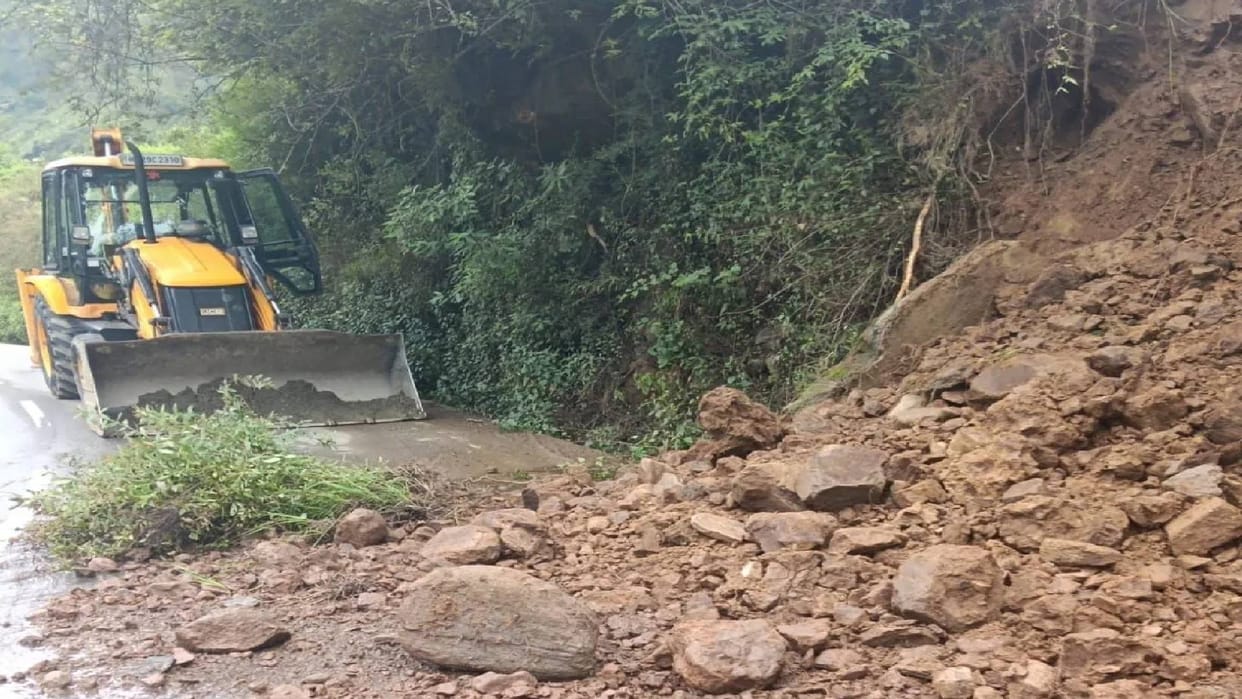 Wayanad Landslide Tragedy Silence Descents Upon Bihar Home as Family Mourns Imran's Death