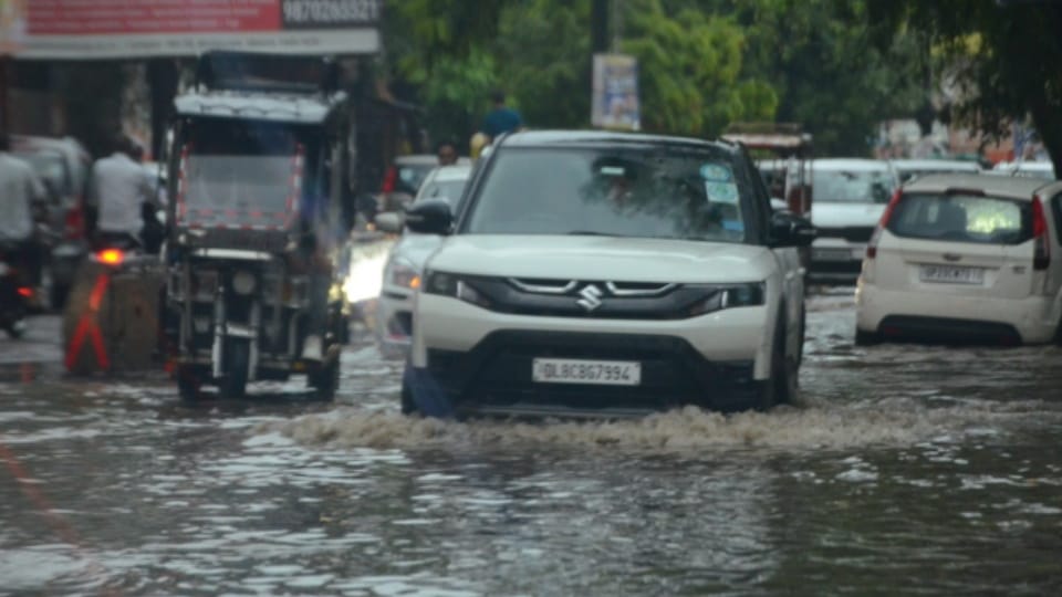 West UP Rain: Meerut Records Highest Rainfall in 15 Years, City Waterlogged, Schools Closed
