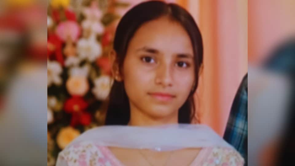 Student collapses and dies on road while returning home from coaching