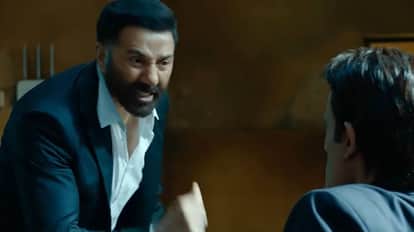 Ikka Movie Review in hindi sunny deol akshaye khanna starrer thriller courtroom drama released on netflix