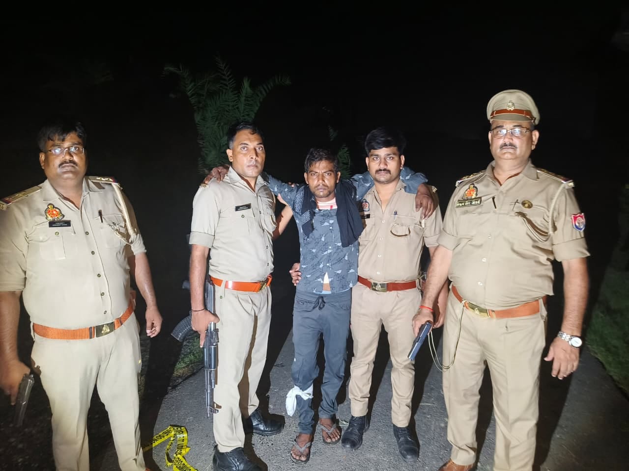 जवाबी कार्रवाई में घायल हुआ लुटेरा