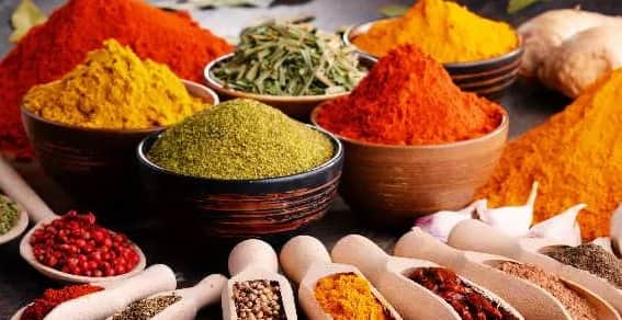 Kanpur FSDA takes action against adulterated spices materials worth  4.82 lakh seized from spice units