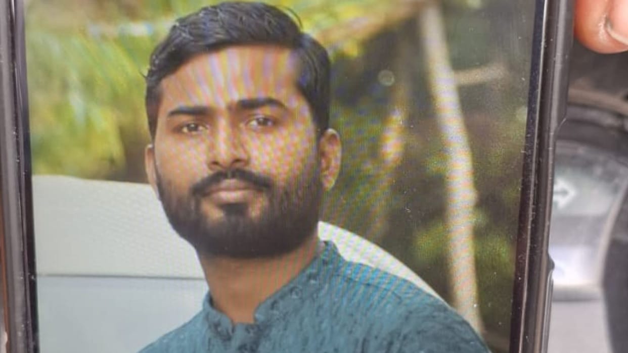 Father of one-month-old baby died in road accident in sonbhadra