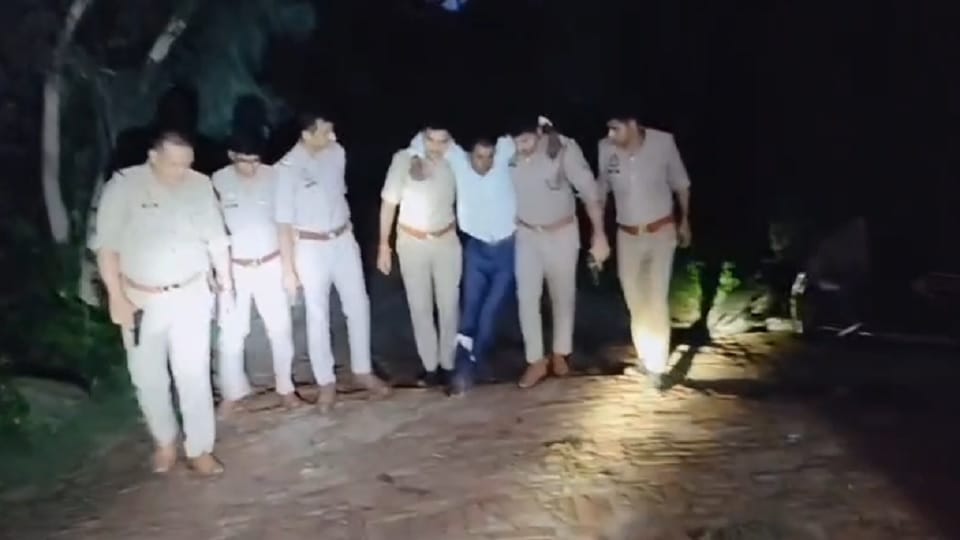 मुठभेड़ में घायल बदमाश