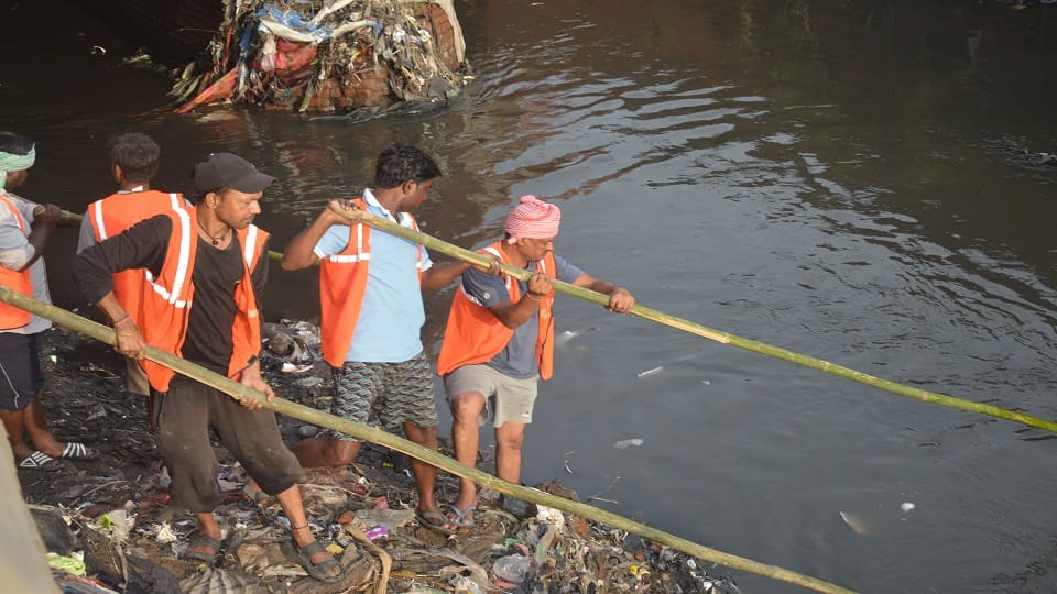 Massive Search Operation Continues for Missing Woman After Subhash Bazaar Shop Collapse