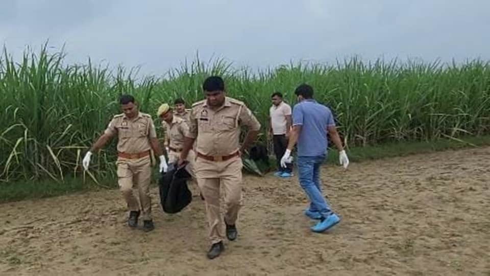 Double Murder Husband Held Woman s Legs and Brother in Law Slit Her Throat